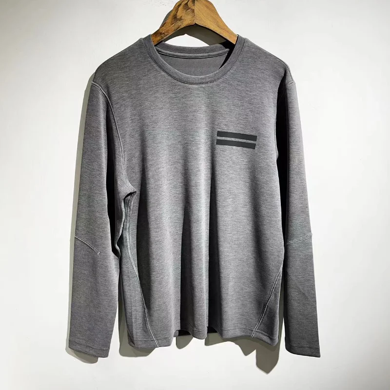 

Толстовка с капюшоном и надписью, с принтом