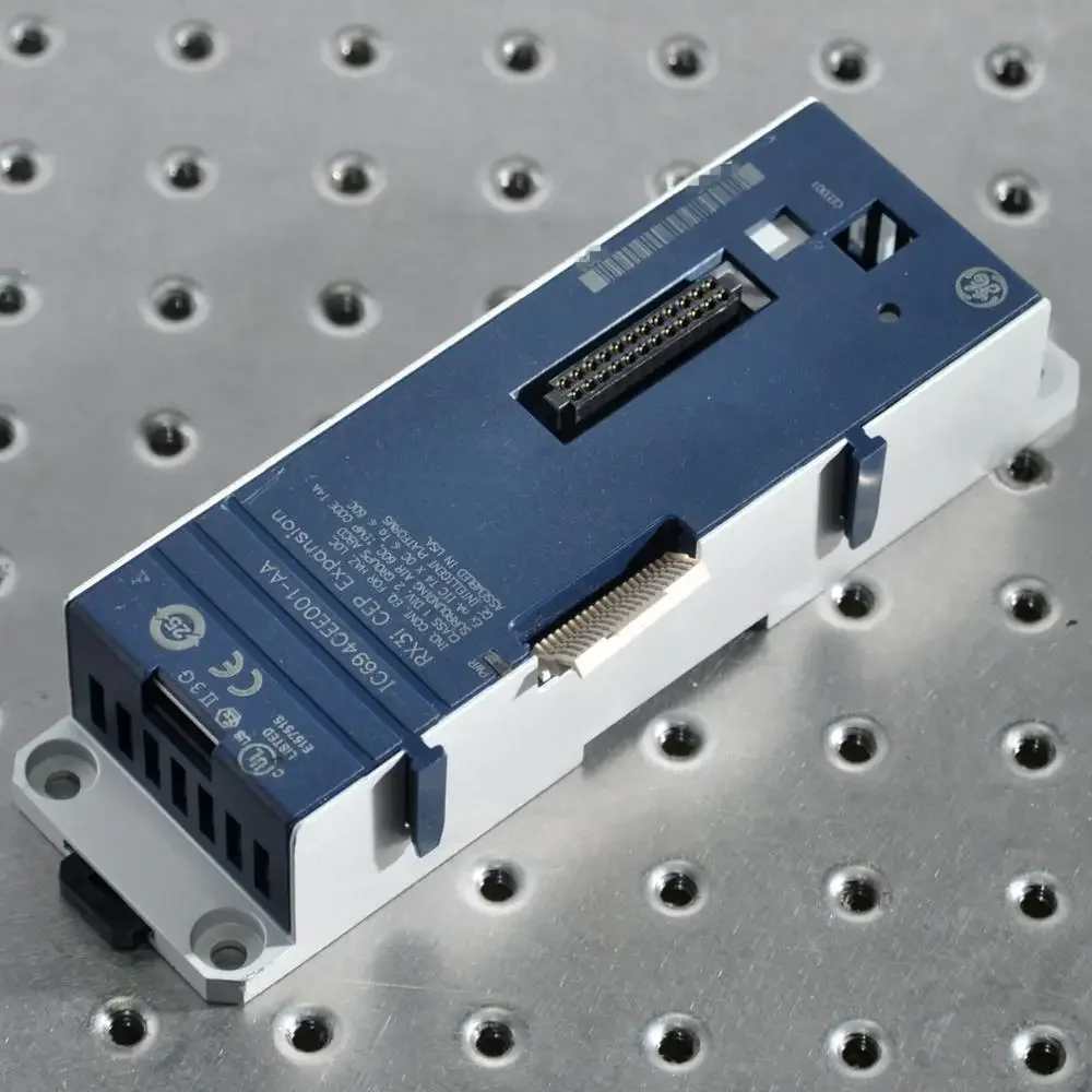 

IC694CEE001-AA RX3i КЭП расширения E157515