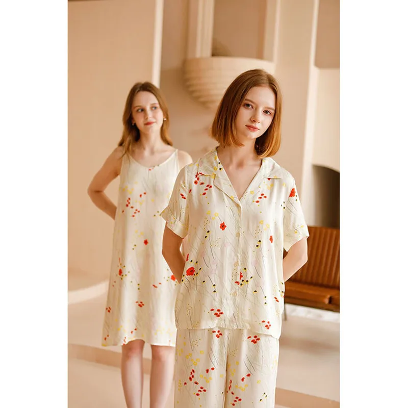 

Women Summer Light-weight Viscose Two-Pieces Sleepwear Loose Design Short Sleeves Cardigan Pajamas Sweet Print Long Pants Pijama