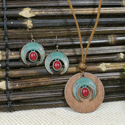 Этнические Винтажные серьги в виде красных камней для женщин, наборы длинных кожаных веревок и ожерелий ручной работы с деревянными чипами