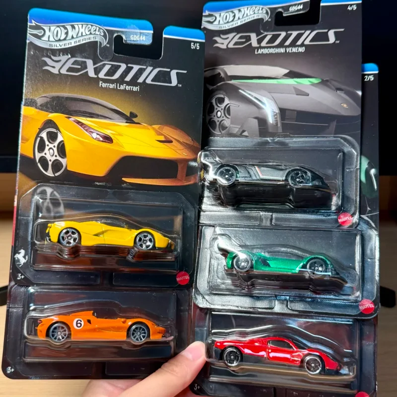Фото Коллекционные модели автомобилей Hot Wheels из литого металла, серия Gdg44 Silver: Exotics Lamborghini Veneno, Ferrari LaFerrari, Pagani Utopia, McLaren Elva №2