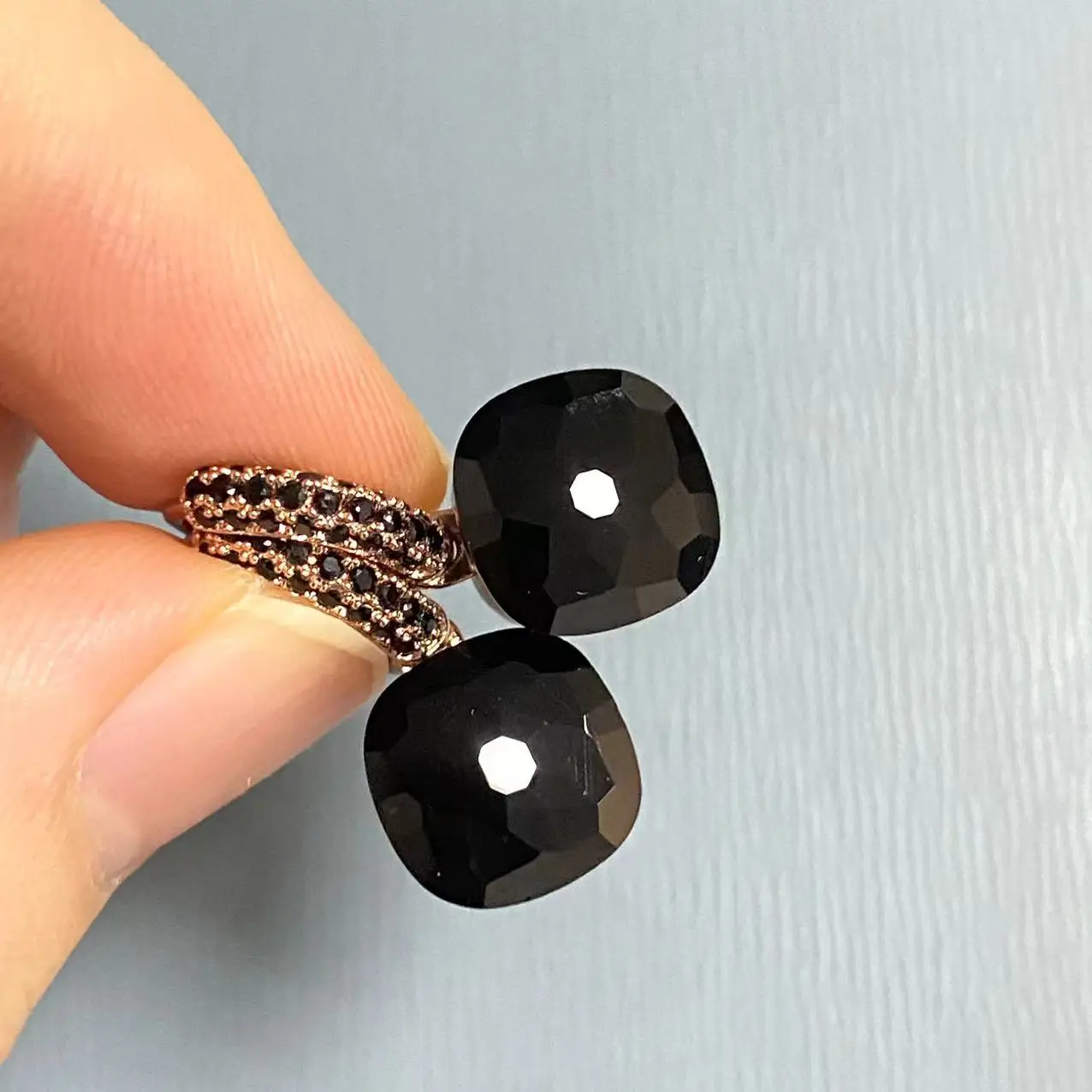 

10.6mm Pomellato Nudo Earrings Inlay Black Zircon with Gun Black Plated For Women Drop Earrings Candy Square Crystal Earrings