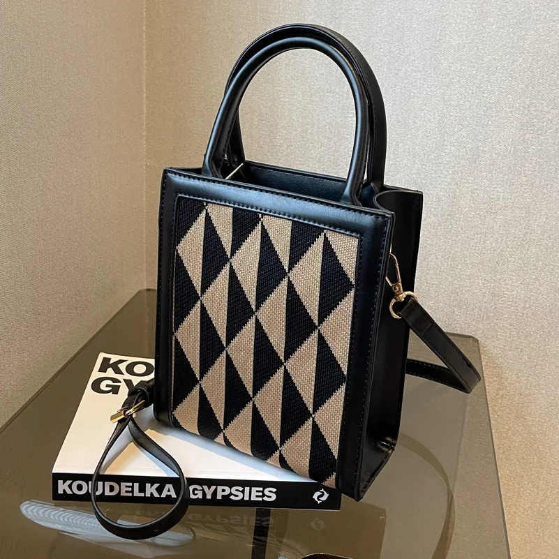 

Новая женская сумка в стиле ретро, прошитая сумка через плечо, нишевая простая сумка через плечо