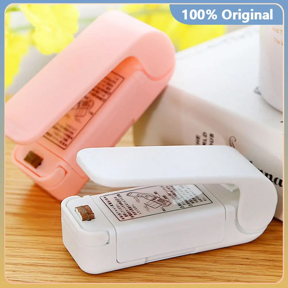 

Mini Heat Bag Sealing Machine Handhold Bags Package Sealer Thermal Plastic Food Bag Portable Sealer Packing Kitchen Gardgets