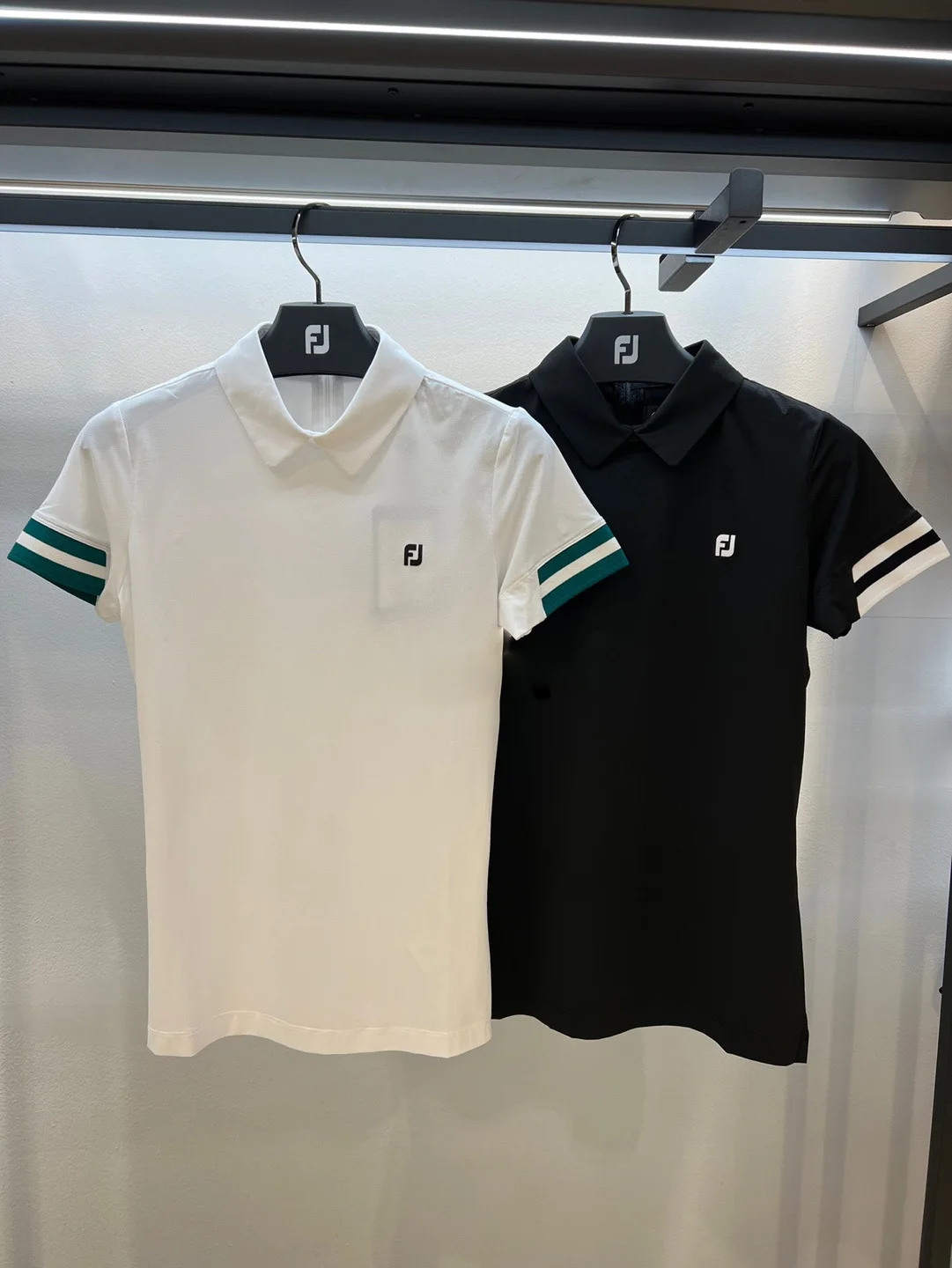 

2023 Spring Summer Original Golf Women's Short Sleeve Polo Sport Comfortable Top with Black and White Classic Versatile