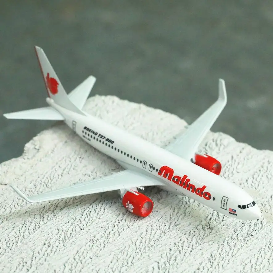

Malindo Airlines B737 летательный аппарат сплав литья под давлением модель 15 см авиационный коллекционный миниатюрный орнамент Сувенирные игрушки