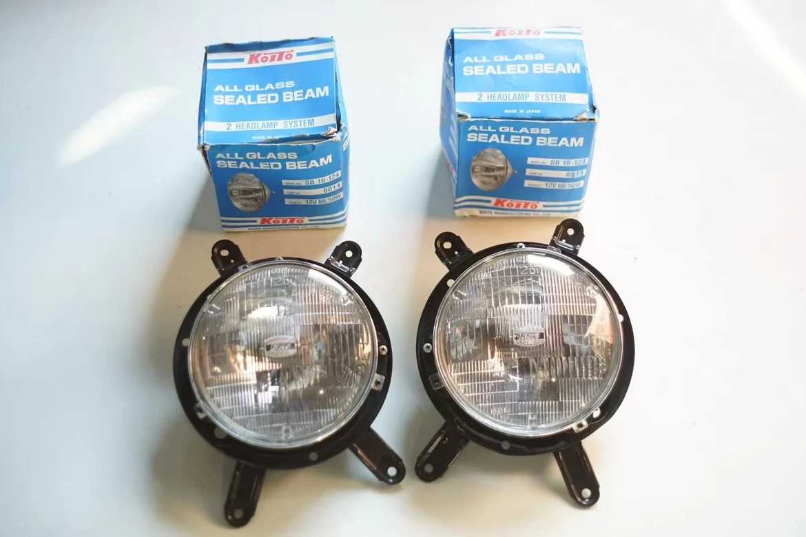 Фары для Nissan патруль Y60 оригинальные маленькие серии