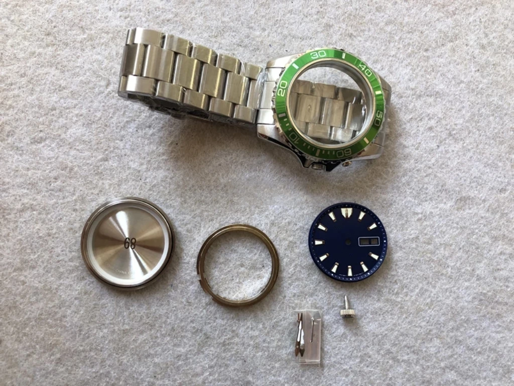 Чехол для часов из нержавеющей стали 44,5 мм с аксессуарами циферблатом, механическим ремешком из нержавеющей стали, безелью из сапфира и календарем для движения 46941/46943.