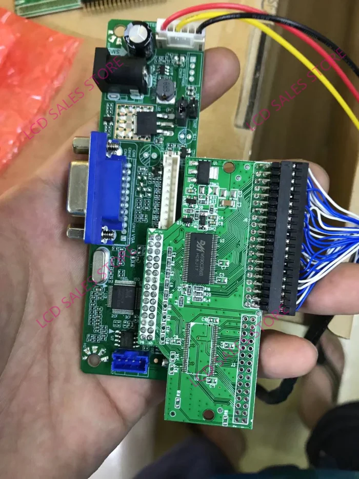 

a test kit for LQ084V1DG21 LQ10D368.