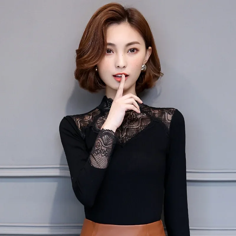 Мягкая и утепленная кружевная нижняя рубашка водолазка с длинным рукавом