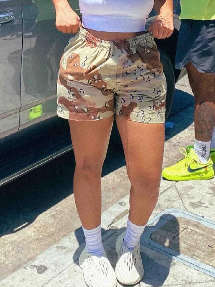 

Green Camouflage Women Shorts Summer Elastic Waist Street Fashion Pockets Shorts Casual Bottoms Short Cargo Pants