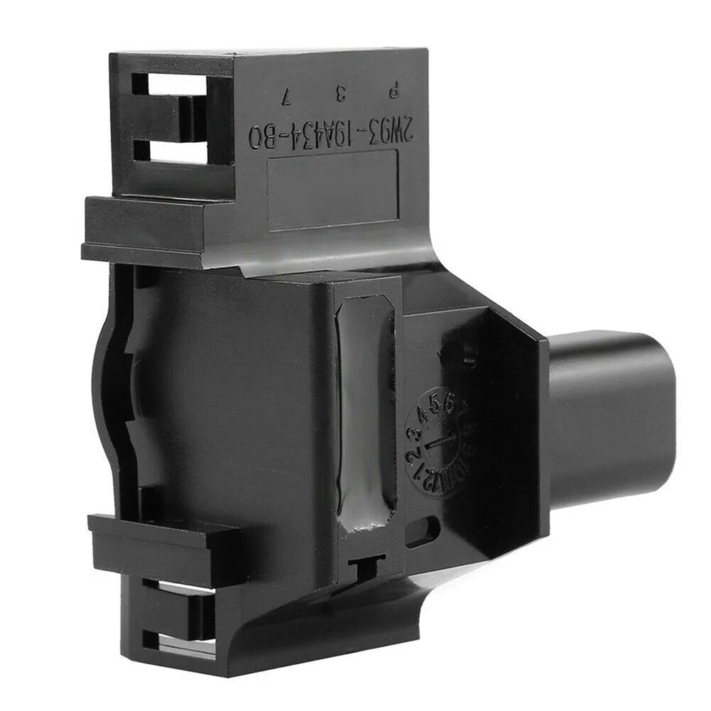 

Plastic And Metal Car Engine Bonnet Hood Switch Black Car Engine LR041431 Truck Boat Light Universal Adjustable