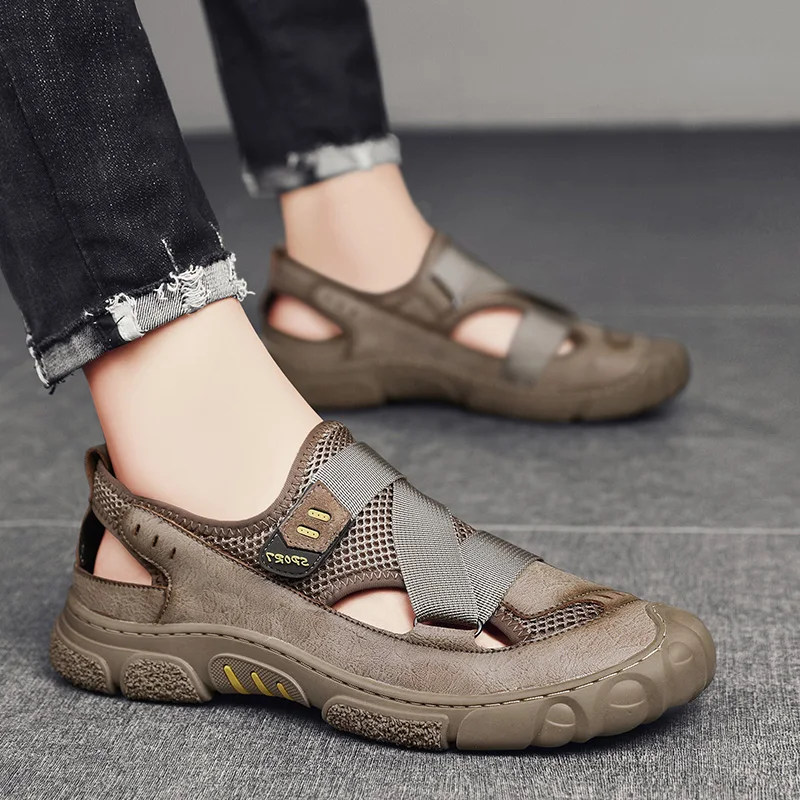 

Men Sandals Breathable Mesh Summer Casual Shoes Outdoor Comfortable Mens Slippers Fashion New Men Beach Sandals N1-54