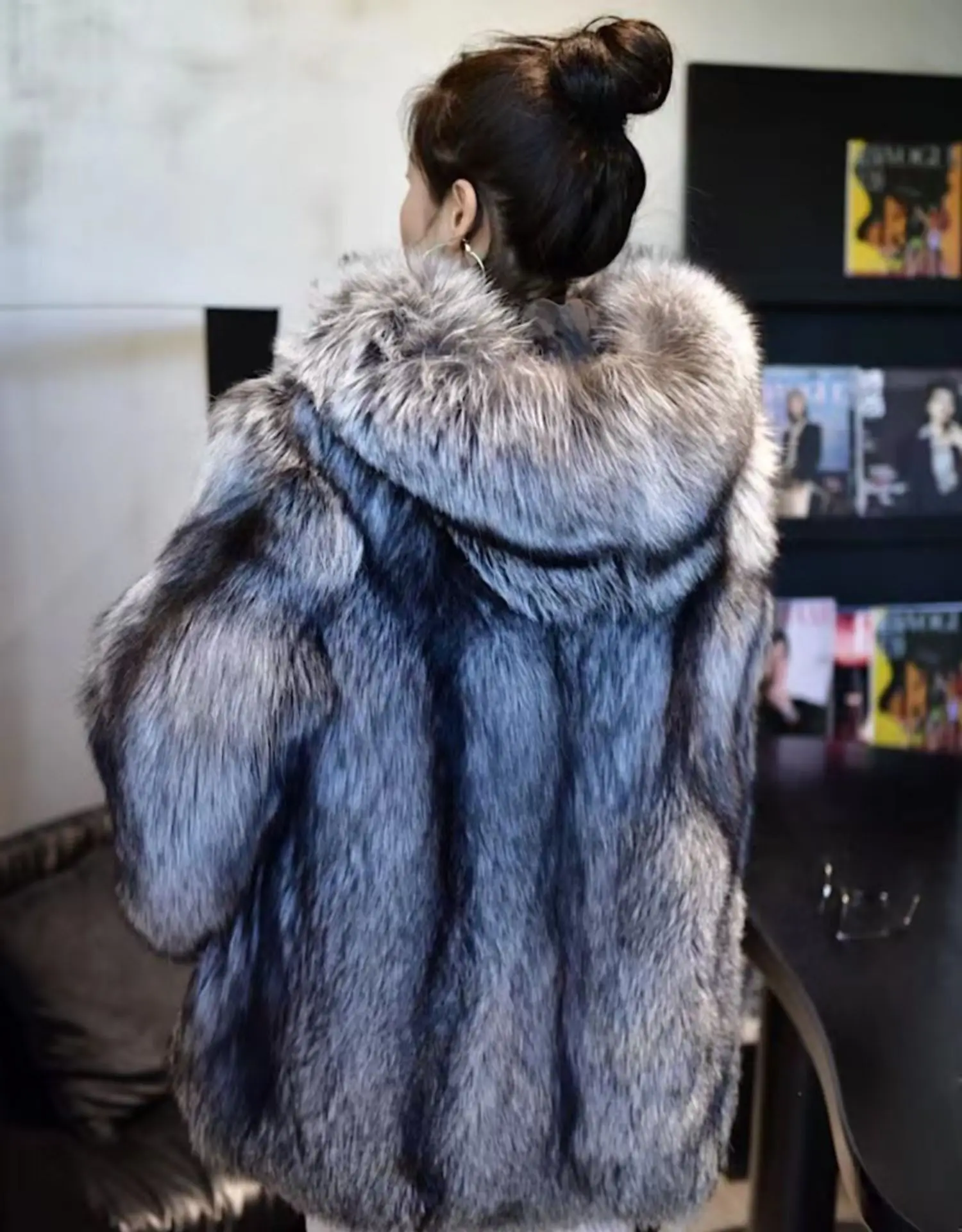 Winter Women Real Fox Fur Coat Wholeskin Silver Fox Fur Jacket Female Thick Warm Luxury Overcoat Ladies Outerwear Fashion Brand