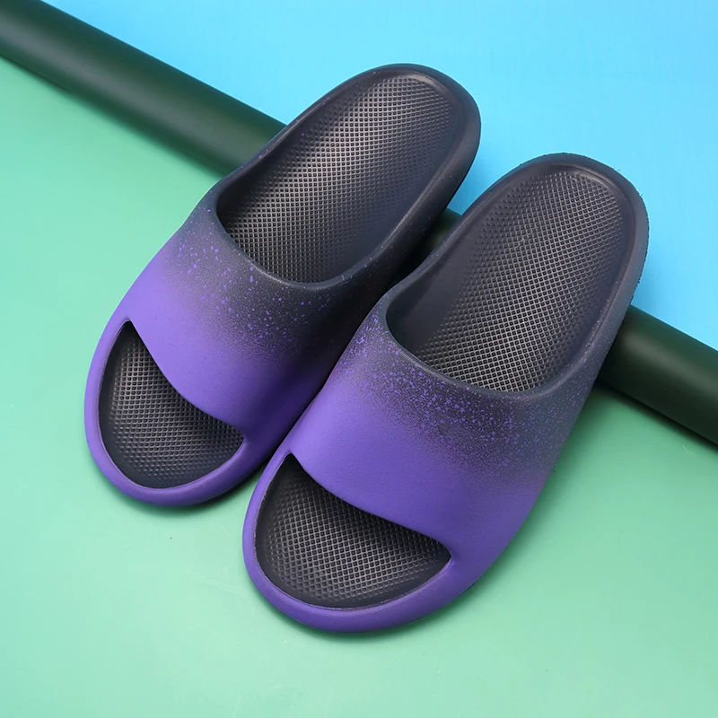 

New 2022 Thick-soled Slippers Fashion Creative Gradient Non-slip Deodorant Women's Sandals Trend One Word Flip Beach Shoes Men