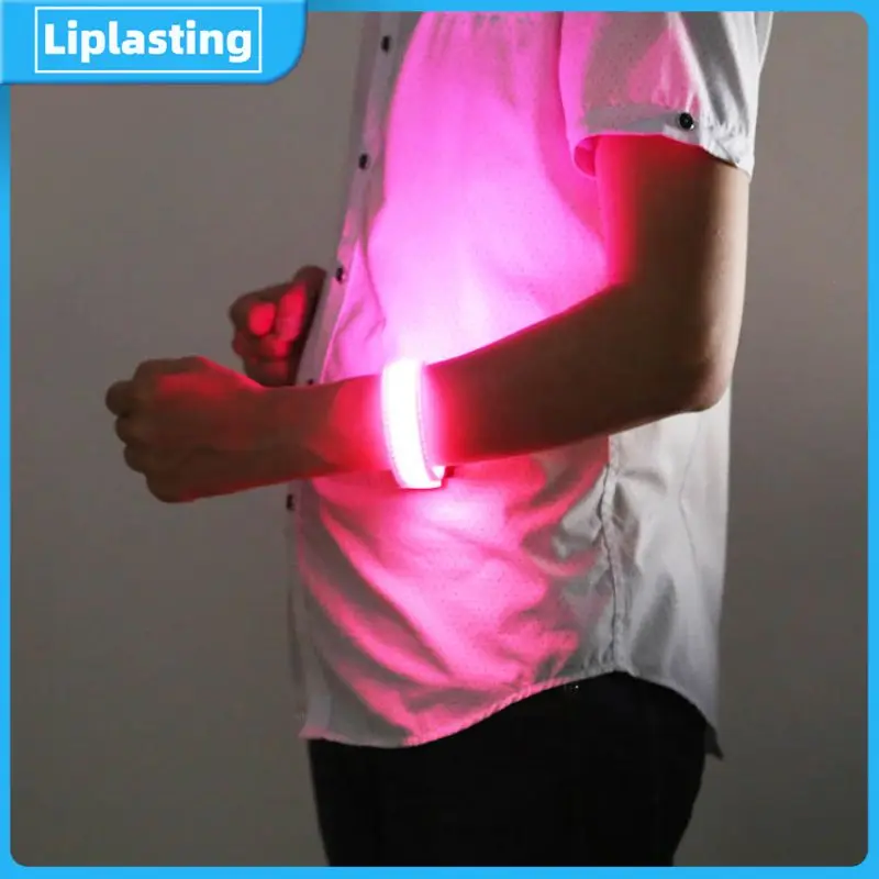 

Женский браслет для ночного бега, светящийся нарукавник, мигающий нарукавник, нарукавник для езды на велосипеде, бега, ремешок на запястье