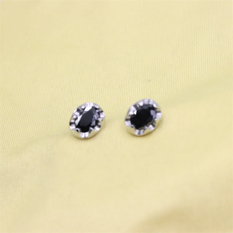 

ZFSILVER Trendy Fashion 925 Sterling Silver Classic Black Agate Oval Stud Earring For Women Charm Accessories Jewelry Party Gift