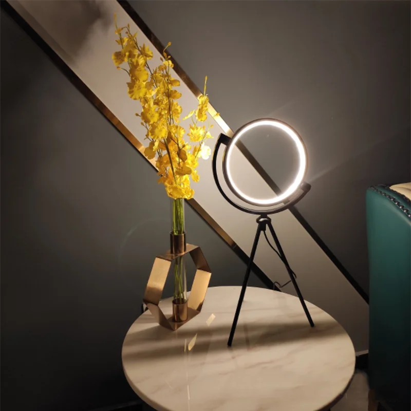

Modern Minimalist Tripod Rgb Night Light Designer Hotel Decorative Led Bedside Lighting Table Lamp with Usb Home Decoration