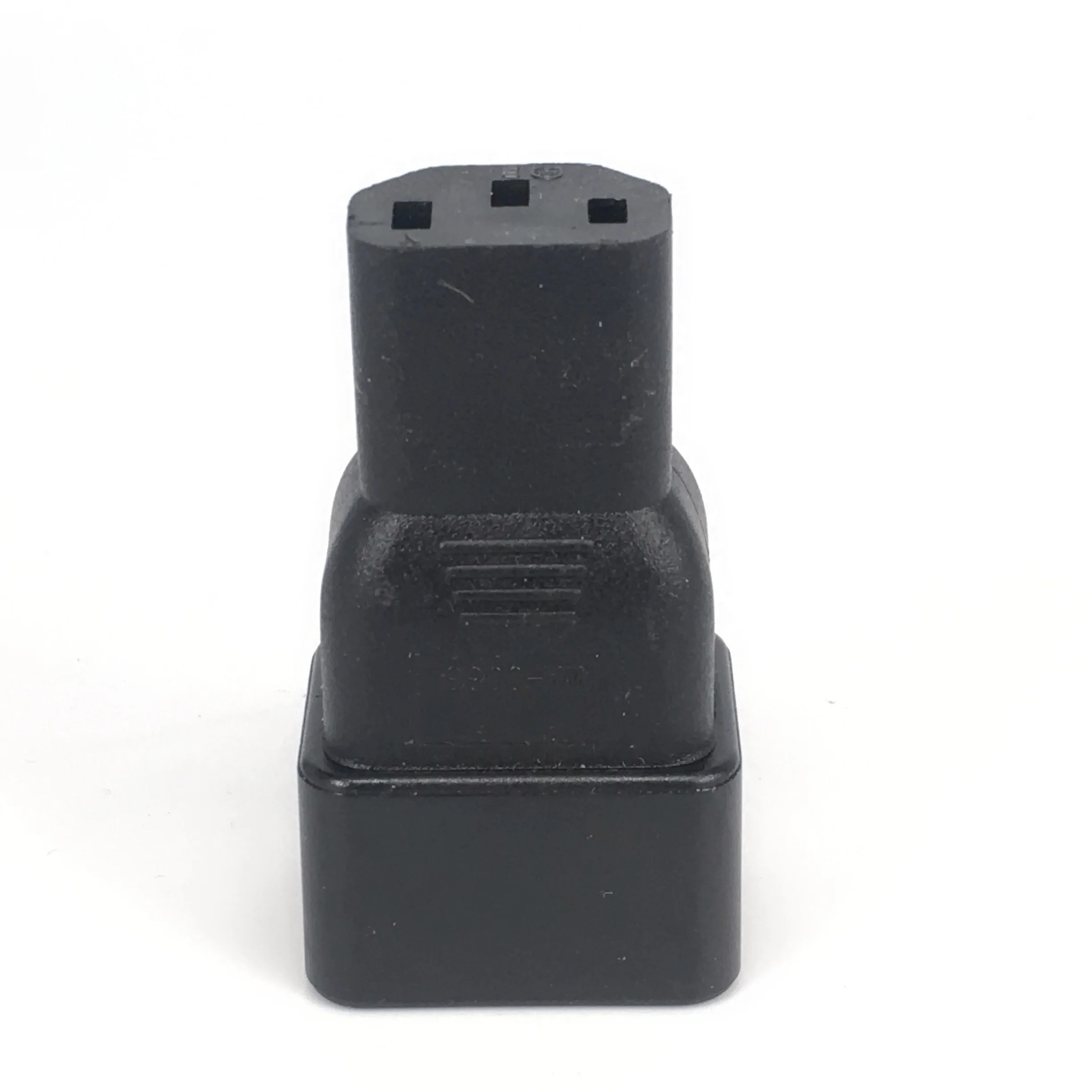 Угловой адаптер IEC 320 C14-C20 переходник переменного тока C19-C13 Plug | Электроника