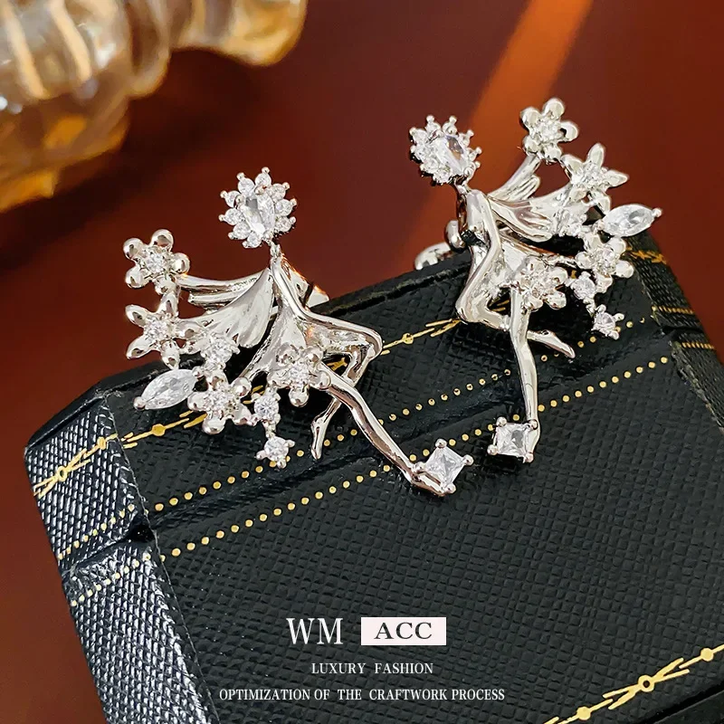 Корейский стиль INS Крылья ангела Цветок Цирконий Ушные манжеты Уникальный модный