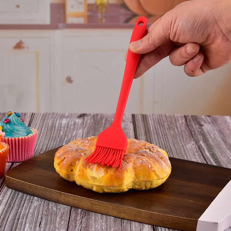

Barbecue Silicone Oil Brush Grill Tool Pastry Cookie Kitchen Cook Brush with Handle Baking BBQ Tools for BBQ Kitchen Accessories
