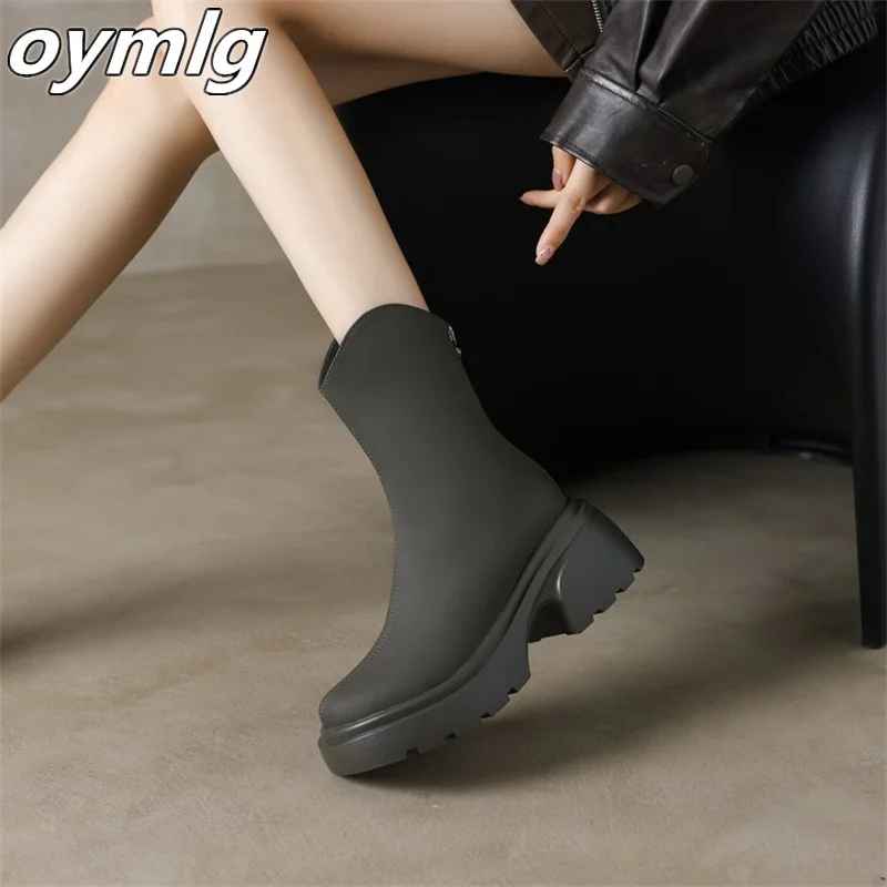 Облегающие сапоги на толстой подошве для женщин новинка осень-зима 2024 маленькие