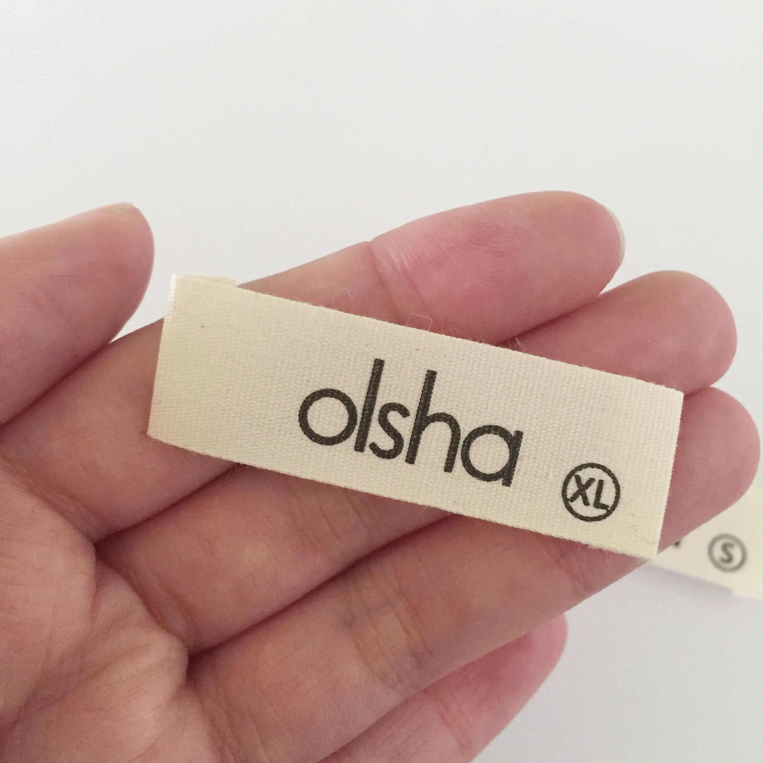 Тканые этикетки для одежды из органического хлопка