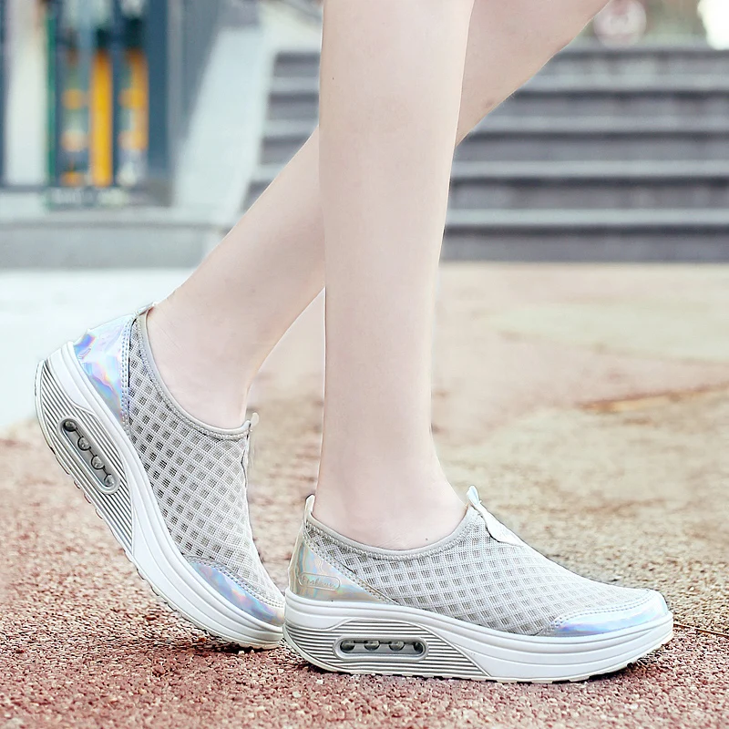 NEW Women Shake Shoes Air Cushion Flatform Walking Shoes Women Outdoor Mesh Breathable Chunky Sneakers  Zapatos Deportivos