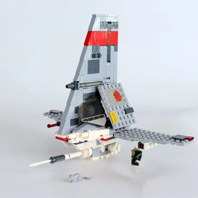 246pcs Space T-16 Skyhopper Pilot Tuskegee Raider Jump Space Fighter Building Blocks 75081 Bricks Toys