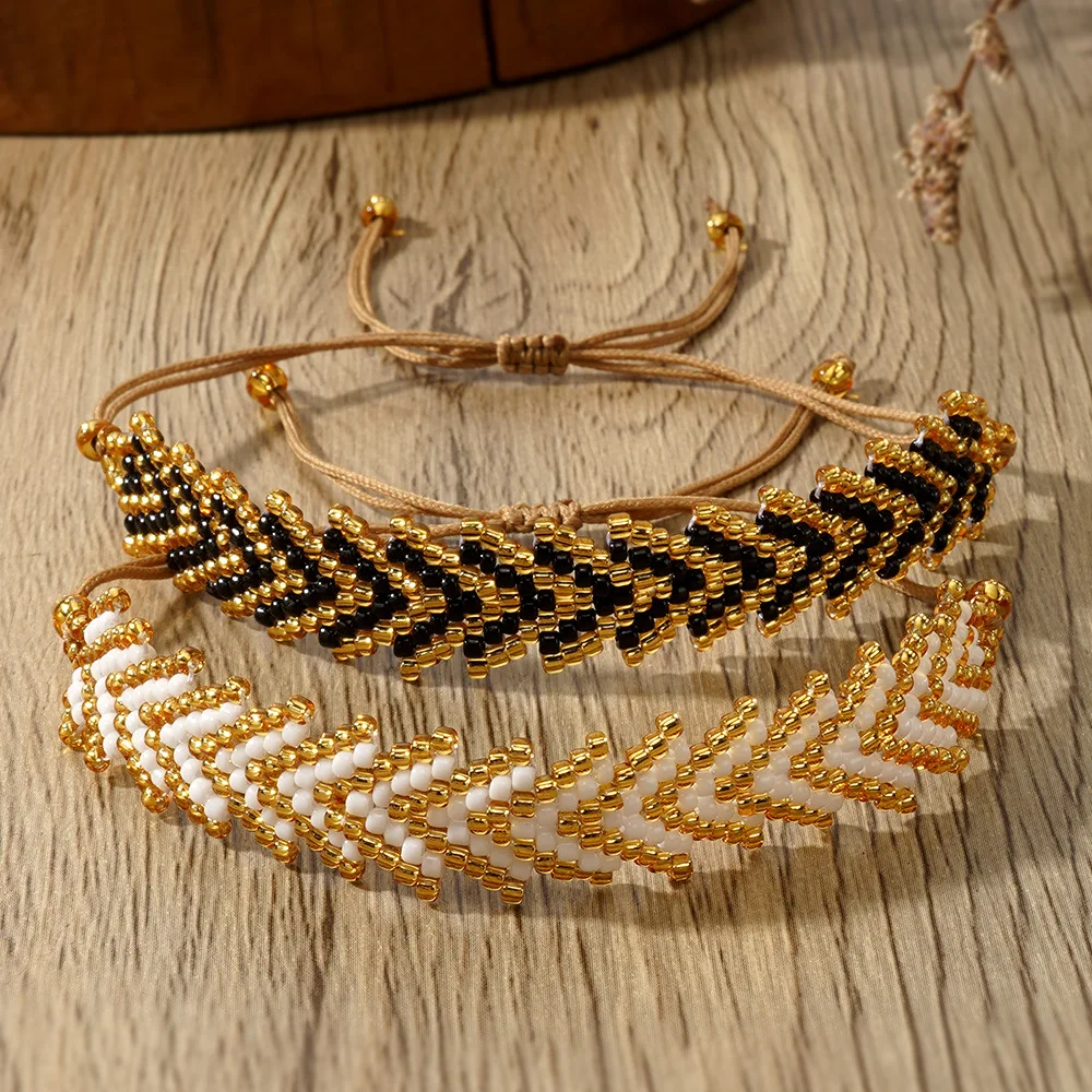 Браслет из бисера Стрелка Дизайн Оригинальность Богемия Ручное вязание