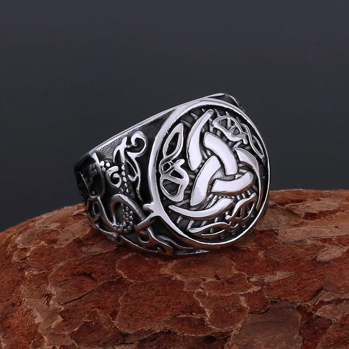 

Hip Hop Vintage Viking Stainless Steel Compass Ring Nordic Men's Amulet Ring Scandinavian Rune Fashion Jewelry Teen Gift