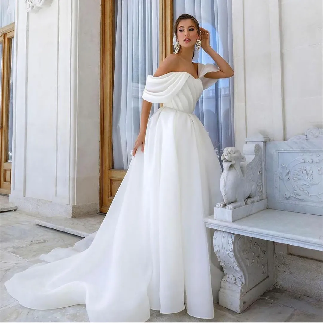 

Элегантное свадебное платье из органзы с открытыми плечами белый тюлевый корсет со шлейфом на спине элегантное платье невесты