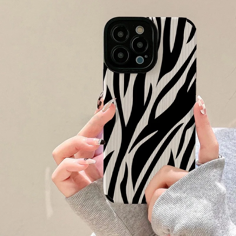 

Fashion Black White Zebra Stripe Phone Case For iPhone 14 11 12 13 Pro Max 14 7 8 Plus X XS Max XR Shockproof Soft Back Cover