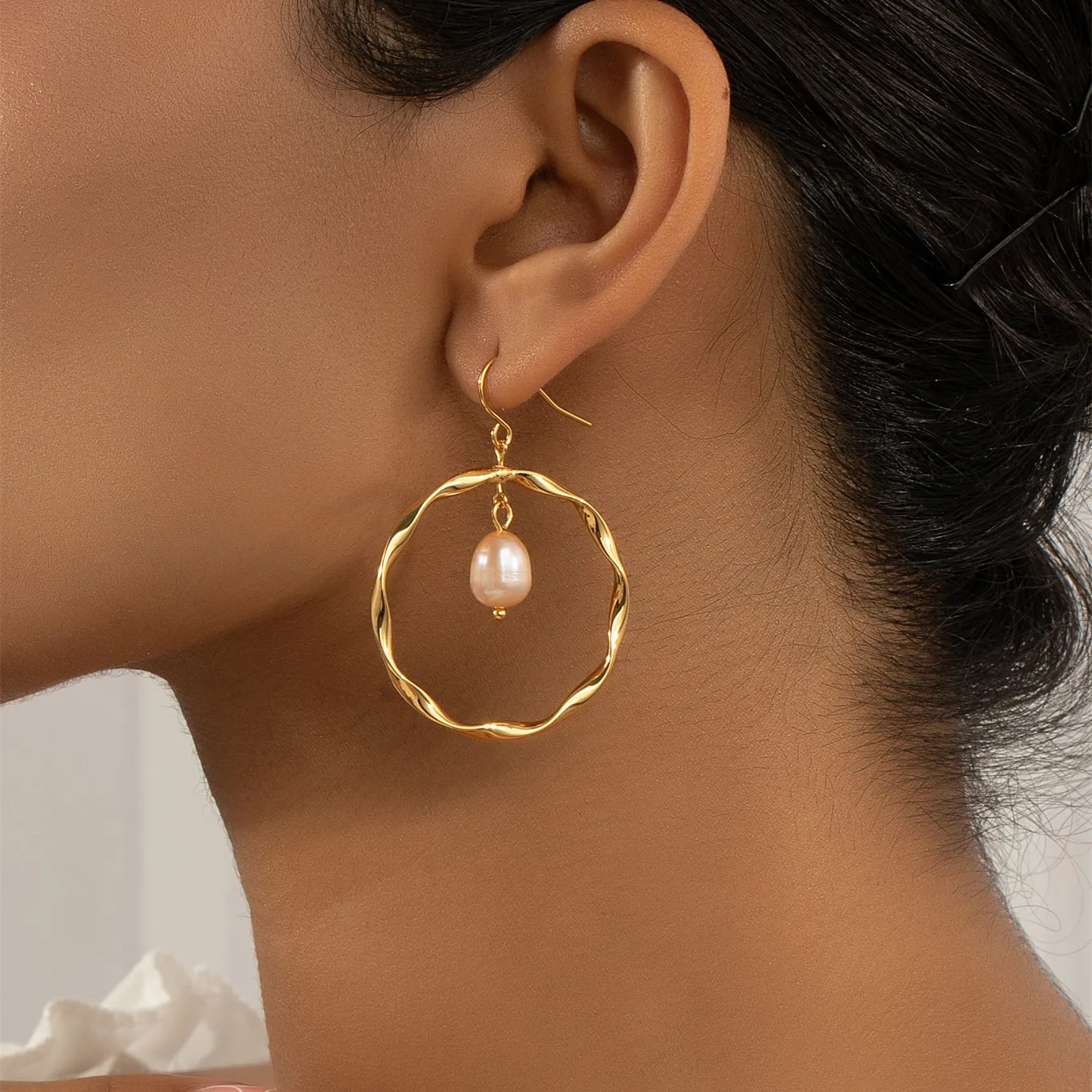 

Стильные жемчужные серьги с жемчугом, простые темпераментные серьги-кольца