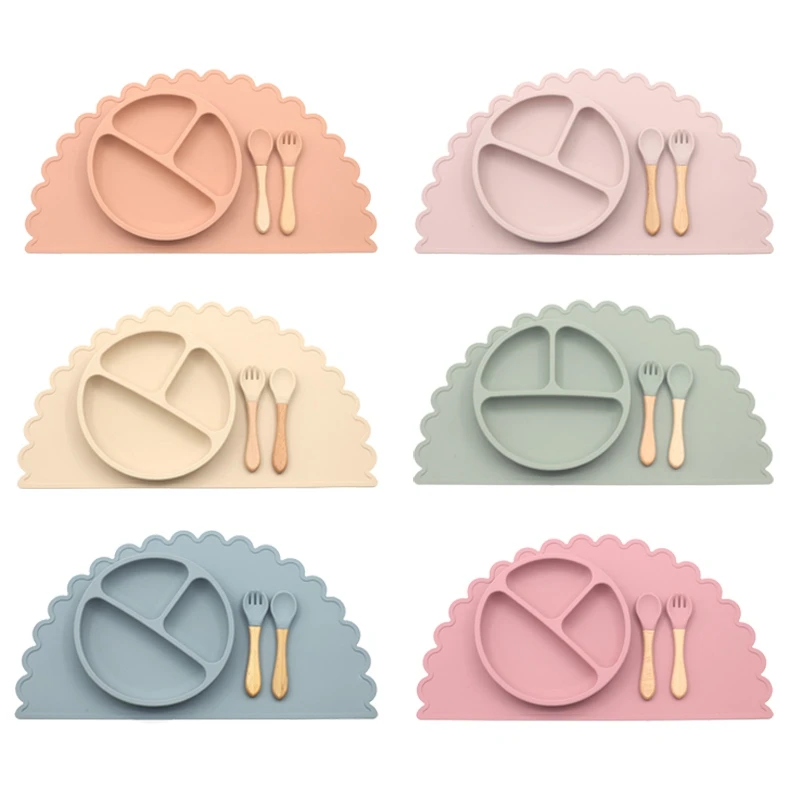 

4pcs/set Silicone Children Divided Plate Baby Feeding Food Spoon Fork Tableware Set Sucker Dishes with Non-slip Dinner Mat Tray