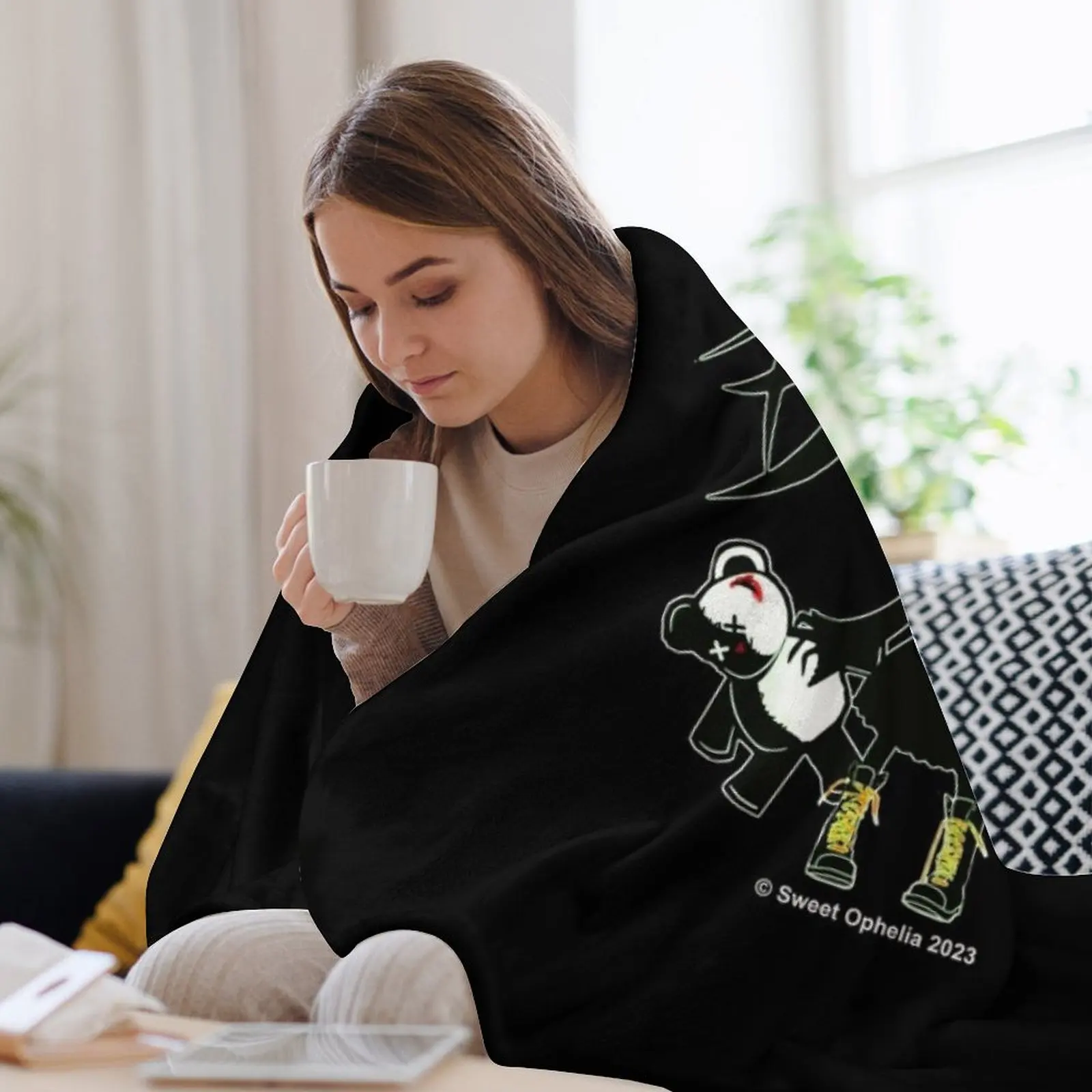 Официальные товары Sweet Ophelia Throw Blanket