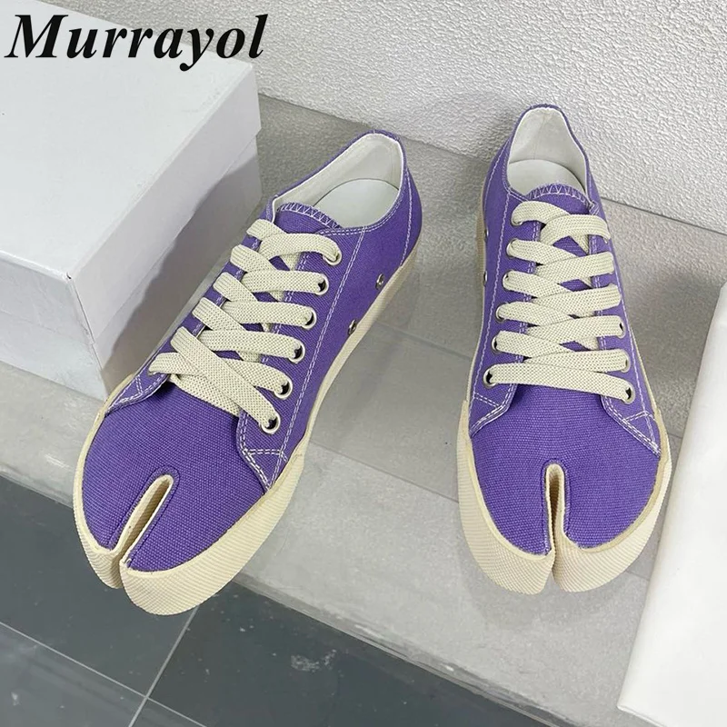 Новые туфли на плоской подошве со шнуровкой и круглым носком женская однотонная