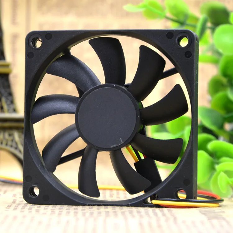 

EVERFLOW R127010BU 12V 0.45A 7CM 70 10 LARGE AIR VOLUME SILENT COOLING FAN