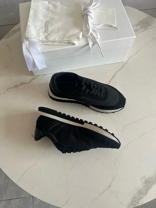 Женские замшевые кроссовки 35-40 цвет в ассортименте