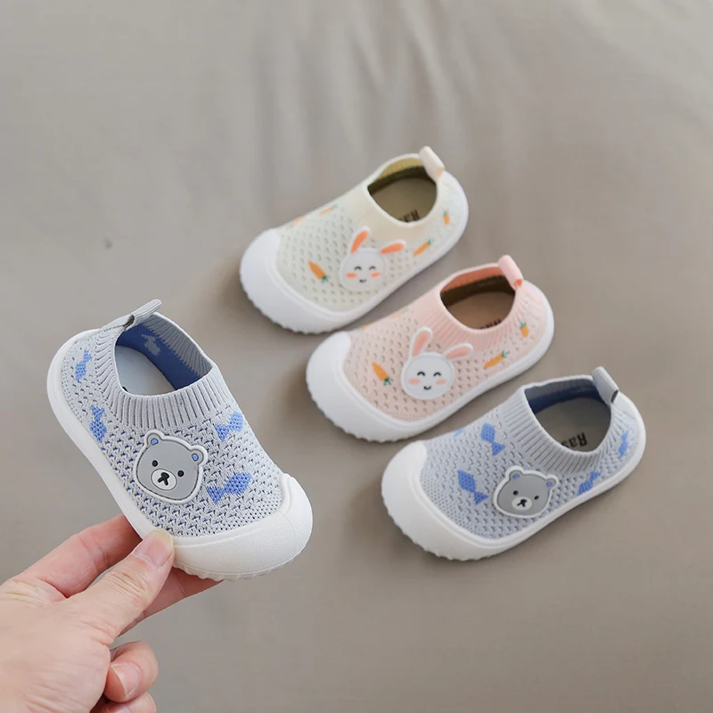 

2022 весенняя обувь для маленьких девочек и мальчиков; Обувь для начинающих ходить; Обувь для малышей с мягкой подошвой; Детские кроссовки с р...