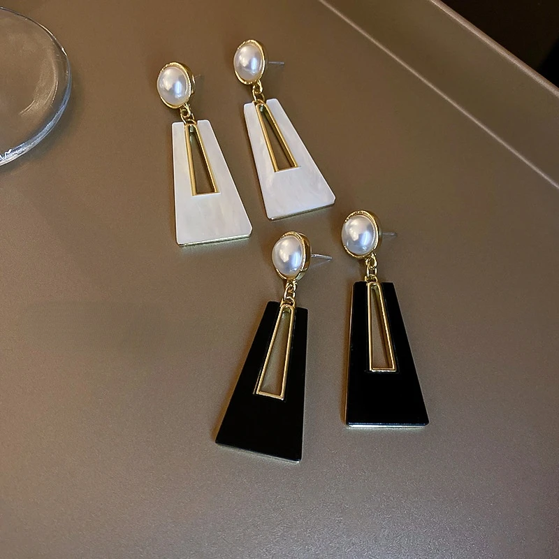 

Акриловые геометрические серьги для женщин, корейский модный дизайн, противоаллергенные серьги 2022