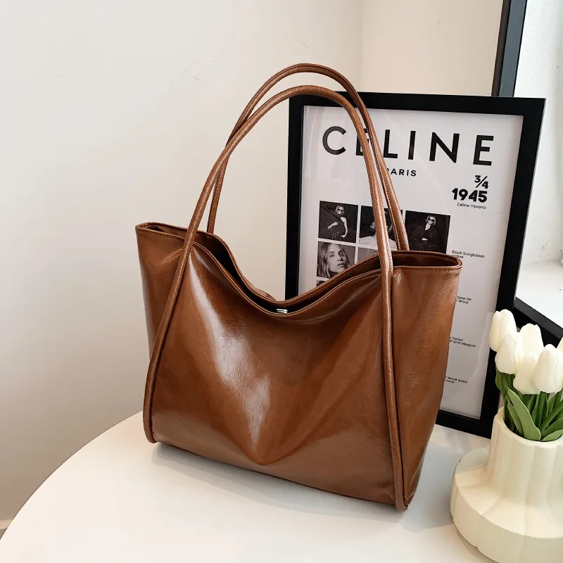 Casual 2022 New Fashion Simple Large-capacity Shoulder Women's Bag Top-Quality Bright PU Leather Commuter All-match Tote Bag