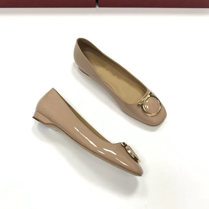 2023 spring high-quality square toe patent leather copper buckle middle and low heel elegant women's shoes comfortable shoes