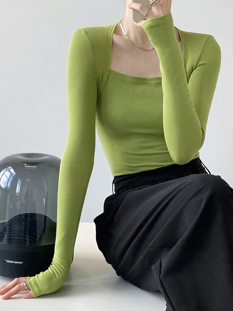 

Long Sleeve Square Neck T-shirt for Women, Slim-fitting To Highlight A Slim Figure, A Faux Two-piece Top, Thin Autumn Baselayer.