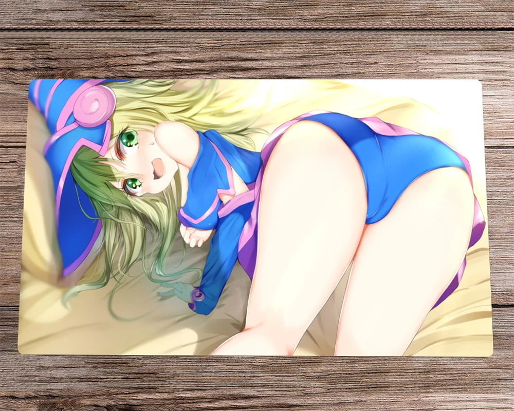 

YuGiOh Playmat Dark Magician Girl Trading Card Game Mat TCG CCG Mat OCG Board Game Pad Desk Pad & Free Bag Mousepad 60x35cm