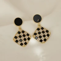 fashion black acrylic heart shaped round pendant earrings geometric pendant earrings women personality jewelry light luxury gift
