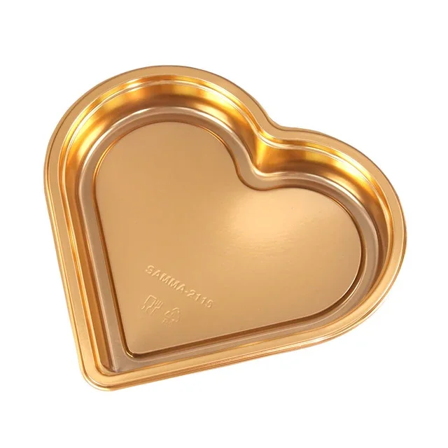 

Золотые сердечные подносы для десертов