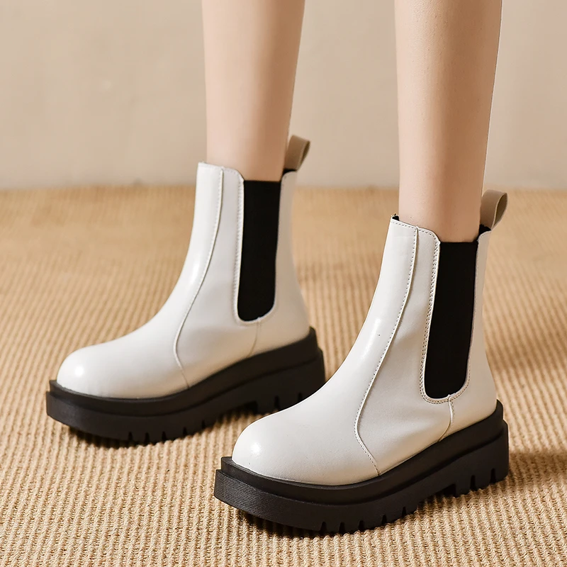 

Ankle Boots Winter 2023 New Fashion Patent Leather Platform Slip-On Chelsea Boots Comfort Zipper Office Casual Short Botas Mujer