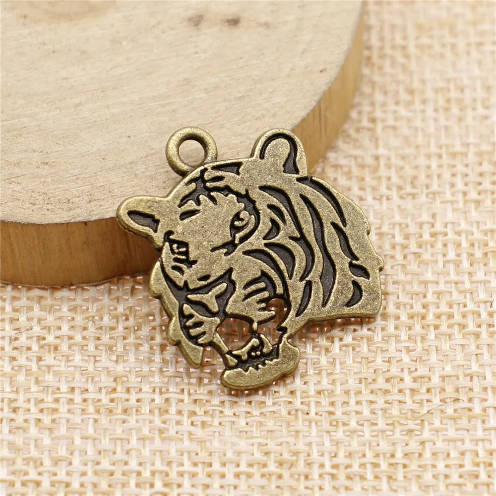 5Pcs 27X24mm Antique Silver Color Roaring Tiger Head Charms Pendant Jewelry Making DIY Jewelry for Bracelet Necklace Accessories