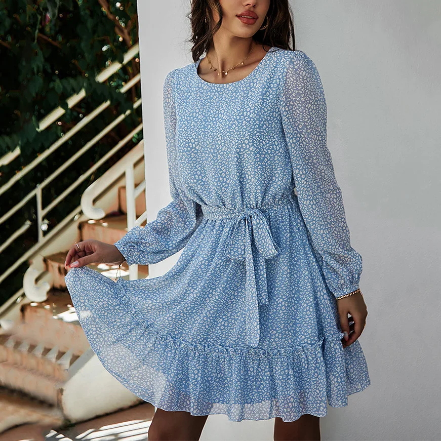 Женское мини-платье с цветочным принтом круглым вырезом и оборками | Женская